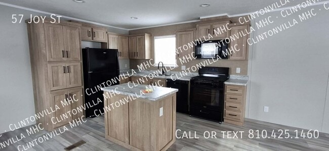 Building Photo - 57 Joy St