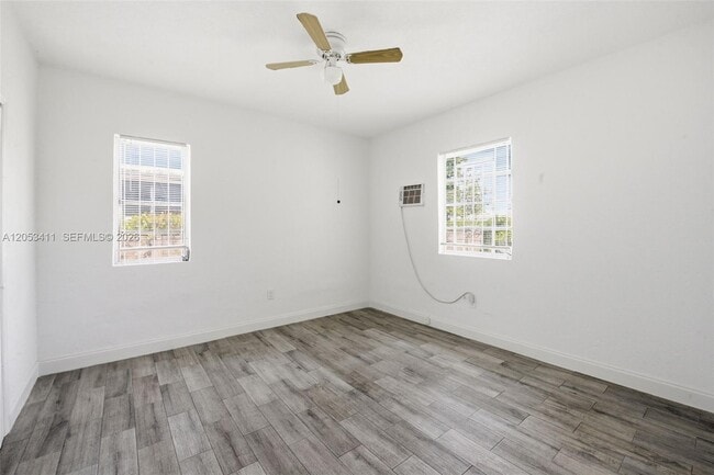 Photo - 14 NW 75th St