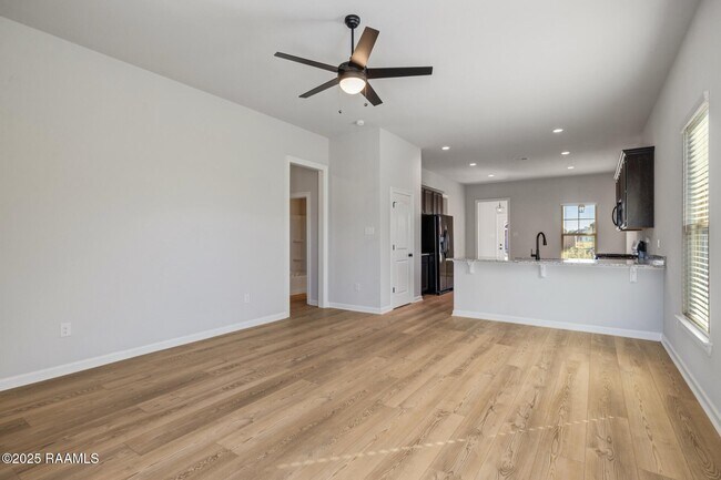 Photo - 225 Wakely Ct