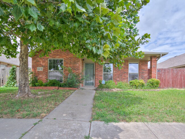 Photo - 1409 SW 24th St House