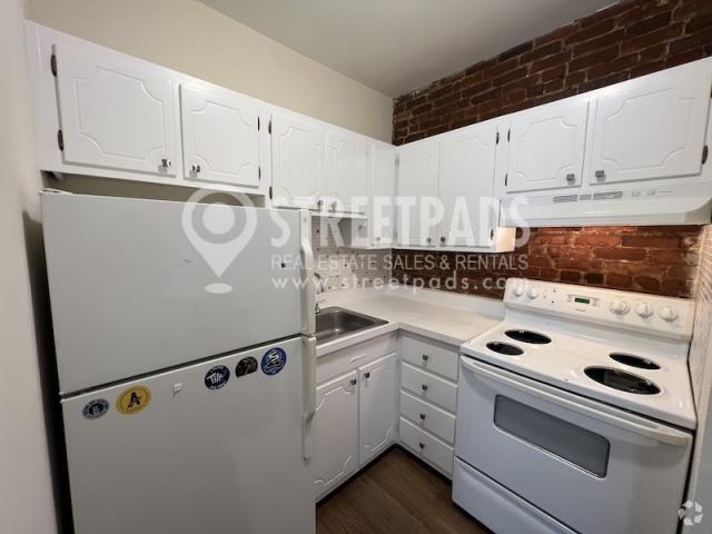 Building Photo - 1 bedroom in Boston MA 02130 Rental