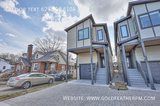 Photo - 402B E Trinity Ln-