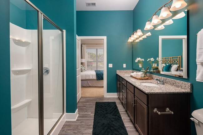 Abberly Solaire Apartment Homes