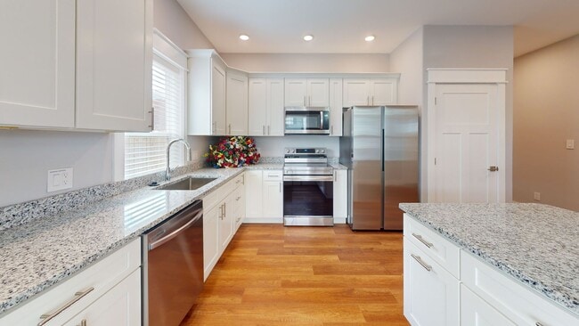 Photo - 1726 Forest Ave
