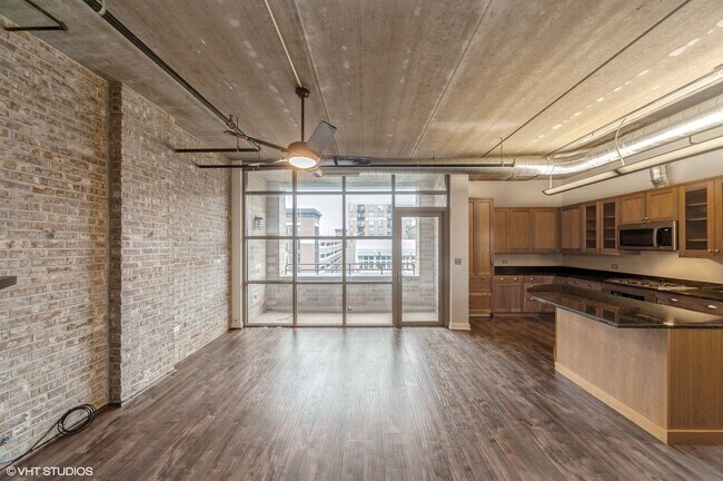 Photo - 10 S Dunton Ave