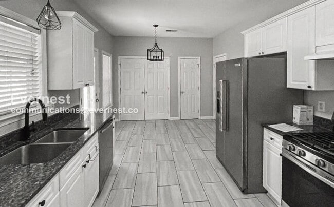 Photo - 322 Shelby Forest Dr