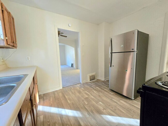 Photo - 1213 Fremont St