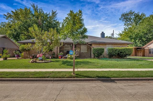 Building Photo - 808 Windcrest Dr Rental