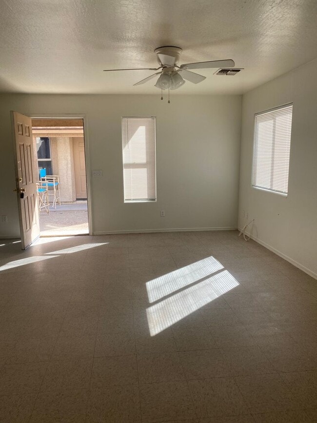 Photo - 1110 E Mohave St Unit #3