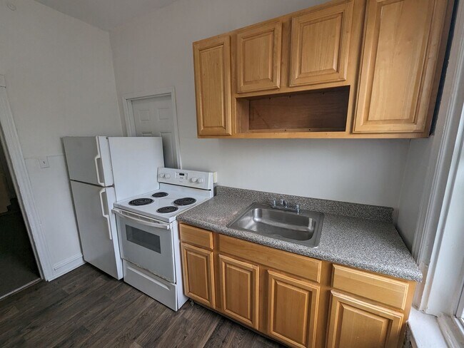 Photo - 218 N. 54th St. Unit 2nd Fl.