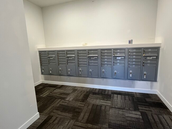 Indoor Mailroom - Alice Place Monroe