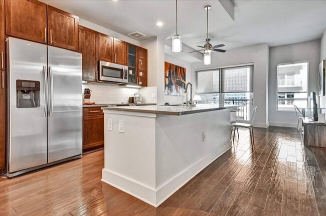 Photo - 782 Peachtree St NE Unit ID1343820P