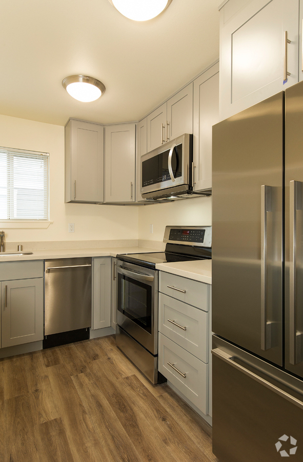 Building Photo - 2237 NW 59th-6 Unit 6 Rental
