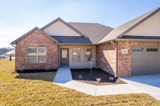 Photo - 1805 Talco Dr