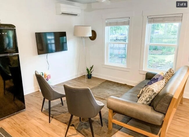 Photo - Midtown Retreat Unit 2 Unit Midtown Cozy Retreat