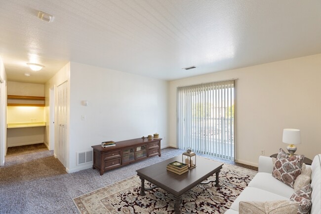 Sterling Park Apartments
