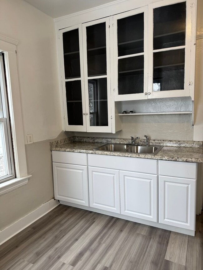 Photo - 3bd Single Buckeye/Kinsman Cash Pay