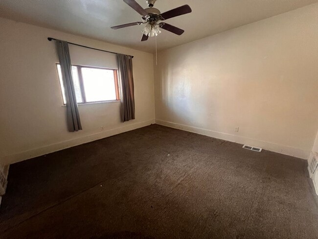 Photo - 3 bed 1.5 bath - Located in the heart of Monessen