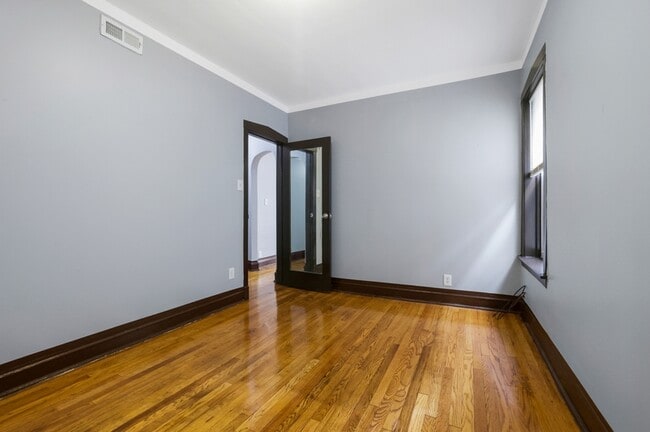 Photo - 8243 S Sangamon St Unit G