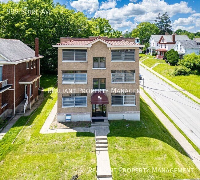 Building Photo - 939 Suire Ave Unit 2 Rental