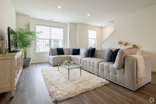 3BR, 2.5BA Townhome Model - 1844SF - Enclave Crystal Lake Townhomes and Apartments