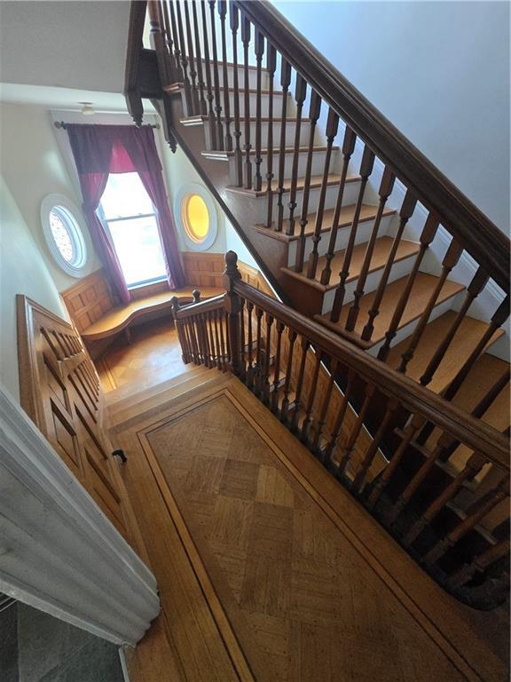 190 Verndale Ave Unit 2