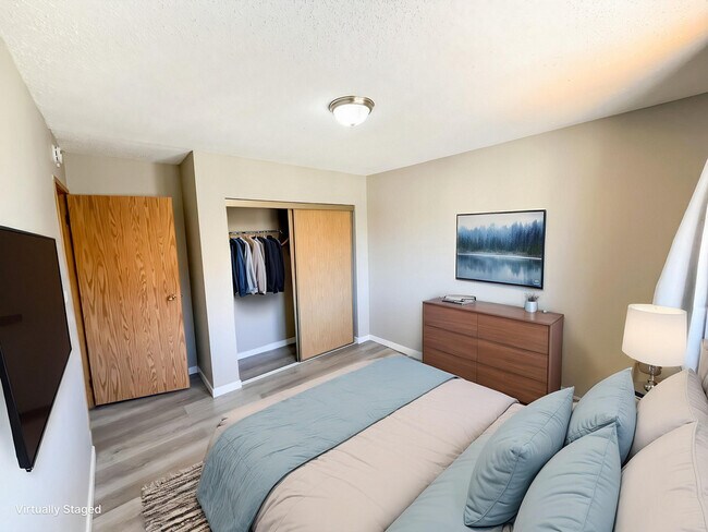 Photo - Mainstreet Court