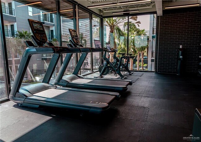 Photo - 10 S Ware Rd