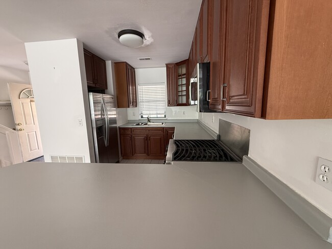 Photo - 133 Walton St