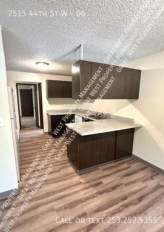Photo - 7515 44th St W Unit 06