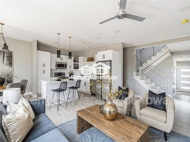 Photo - 15588 Rocklyn Pl