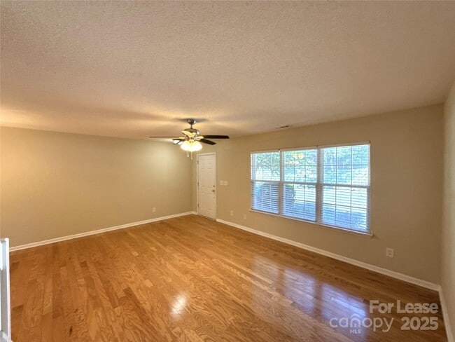 Photo - 10879 Holly Ridge Blvd