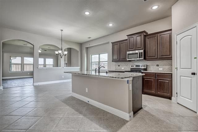 Photo - 330 Sweetspire Dr