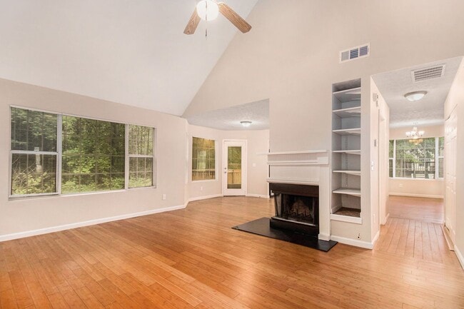 Photo - 6509 Eastbriar Dr