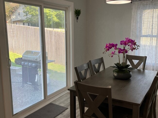 Photo - 217 Gillespie Ave