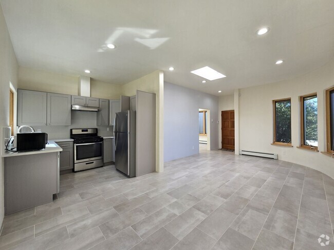Building Photo - 76 E Wildflower Dr Rental