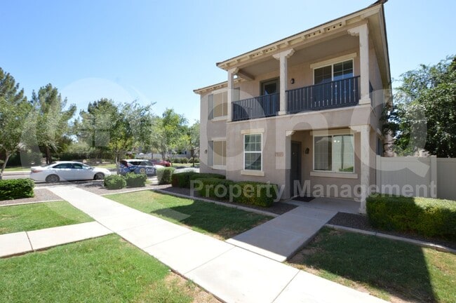 Photo - 971 S Brewer Dr Casa