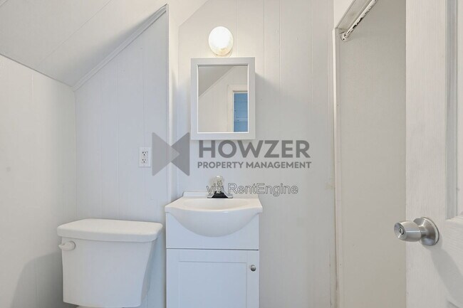 Photo - 109 Green St Unit 9