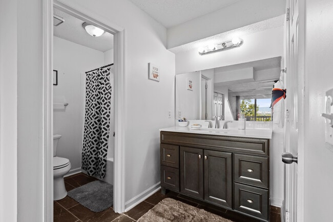 Upstairs full bath