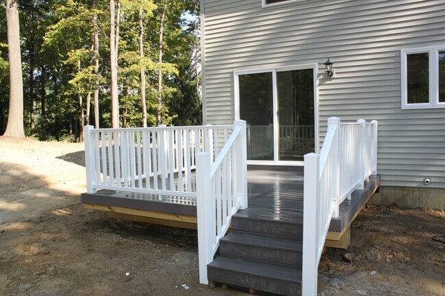 Photo - 129 Vosburgh Rd