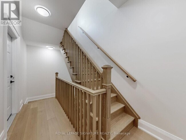 Photo - 28 Beaconsfield Ave
