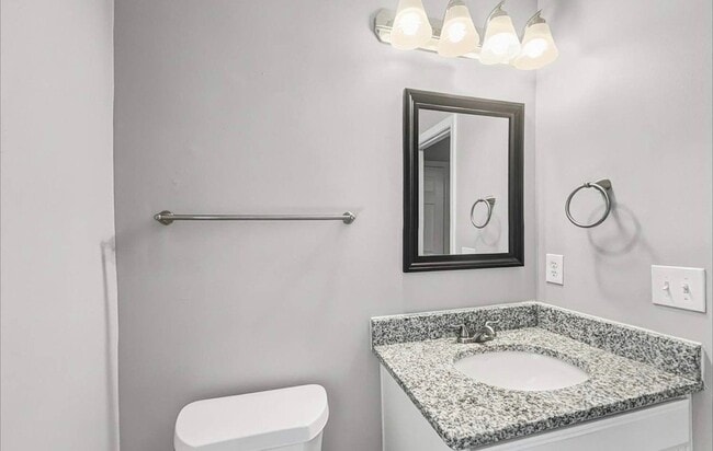 Photo - 384 Havenbrook Way NW