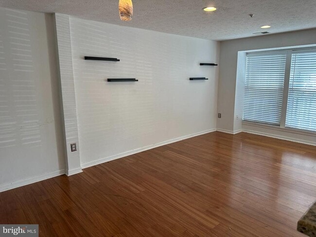 Photo - 4122 Maple Path Cir