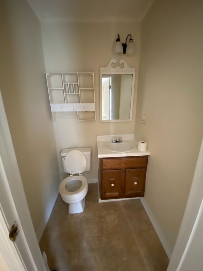 Photo - 3 Bedroom 1.5 Bath House