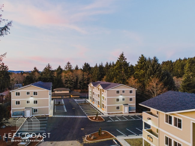 Photo - 3031 NE West Devils Lake Rd