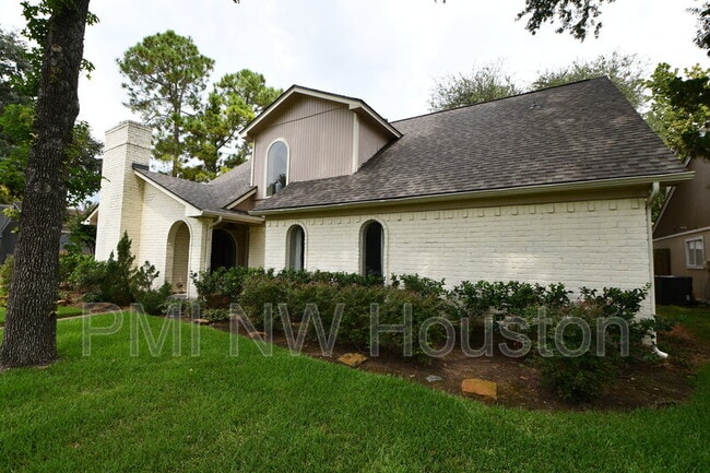 Photo - 3410 Plum Brook Ln