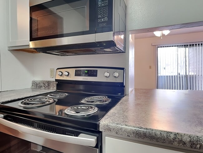 Photo - 807 S Locust St Unit 1