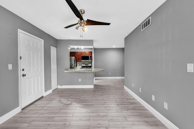 Photo - 1263 SW 46th Ave Condo Unit 2103