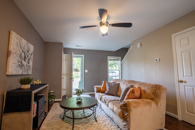 Photo - 2240 15th Ave NE