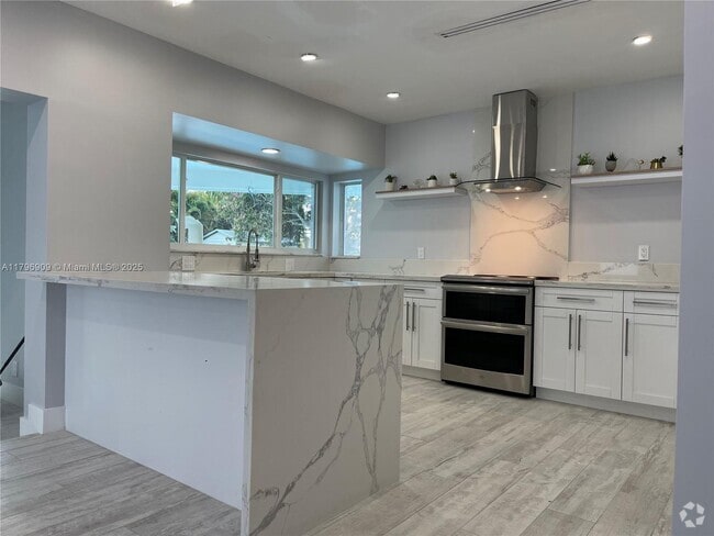 Building Photo - 10945 SW 172nd Terrace Rental